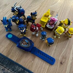 Paw Patrol Action Figure Set with Watch and two cars